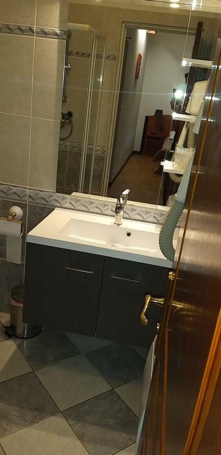 Tabre Hotel Castel D'Olmes מראה חיצוני תמונה